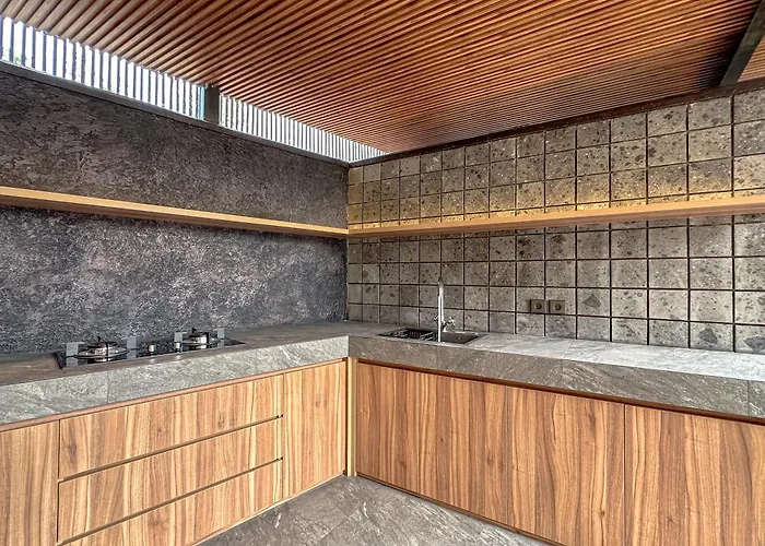 Balvanta Coliving بيت ضيافة كيروبوكان