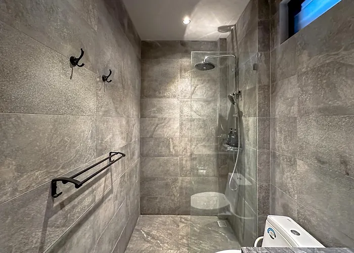 Balvanta Coliving بيت ضيافة كيروبوكان